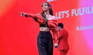 Thời trang Việt ra thế giới