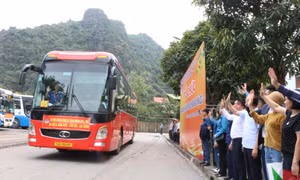 Công ty Than Dương Huy: 19 chuyến xe miễn phí đưa gần 800 công nhân về quê ăn Tết 