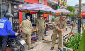 Phát triển thị trấn Quảng Hà