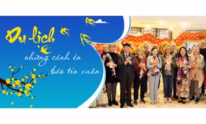 Du lịch - những cánh én báo tin Xuân