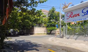 Nam bảo vệ tử vong sau khi bị đồng nghiệp tấn công bất ngờ trên giao lộ ở TPHCM