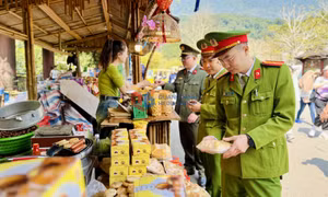 An toàn vệ sinh thực phẩm mùa lễ hội