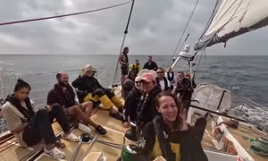 Gặp gỡ nữ thuyền trưởng trẻ nhất của cuộc đua Clipper Race mùa giải 2023-2024