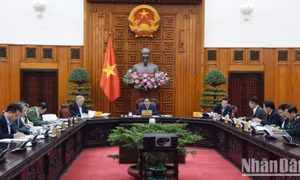 Bảo đảm quyền, lợi ích hợp pháp cho cán bộ, công chức, viên chức và người lao động khi sắp xếp, tinh gọn bộ máy