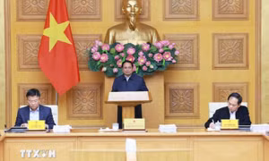 Thủ tướng: Từ bỏ tư duy không quản được thì cấm, không biết vẫn quản