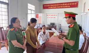 Bắt nữ chủ hụi lừa hơn 11 tỷ đồng