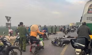 Giây phút cuối của nam sinh lớp 10 trong vụ tai nạn giao thông kinh hoàng
