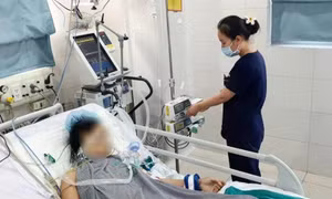 Bệnh viện Bạch Mai: ‘Các nạn nhân vụ cháy quán cà phê có tiên lượng nặng’