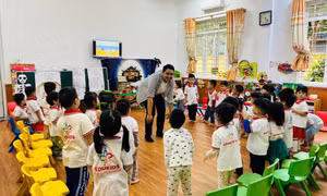 "Trường mầm non hạnh phúc" ở TP Uông Bí
