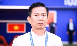 HLV Hoàng Anh Tuấn xin nghỉ việc tại CLB Bình Dương