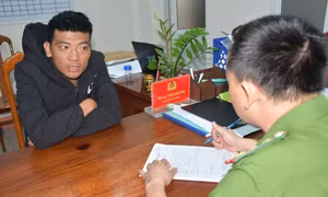 Bắt nhóm cho vay nặng lãi liên tỉnh, cắt ghép ảnh để 'khủng bố' con nợ