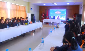 Tọa đàm “Xây dựng văn hóa đọc và tự đọc trong nhà trường”