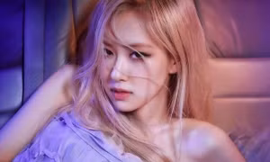 Rosé lại gây sốt