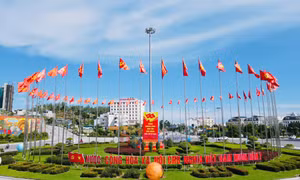 Quảng Ninh: Cờ hoa rực rỡ chào mừng Đại hội Đảng bộ tỉnh