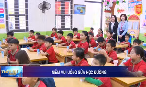 Niềm vui uống sữa học đường
