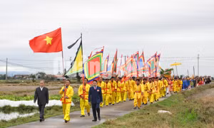 Lễ hội đình Vạn Ninh (TP Móng Cái)