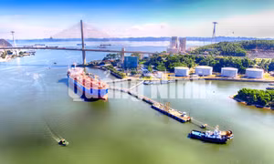 Công ty xăng dầu B12