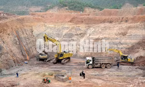 Hồ chứa nước Khe Cát (Tiên Yên)