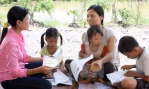 Phát huy vai trò " cầu nối" của cộng tác viên dân số