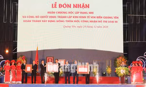 TX Quảng Yên đón nhận Huân chương Độc lập hạng Nhì và Quyết định thành lập KKT ven biển, tháng 12-2020