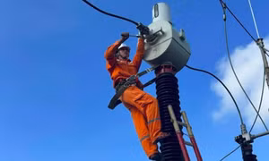 Cơ chế giá điện hai thành phần: Chưa áp dụng với điện sinh hoạt