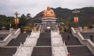 Tour du lịch nào ở Trung Quốc không cần hộ chiếu?