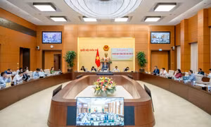Tránh dồn nhiều dự án vào Chương trình xây dựng luật, pháp lệnh năm 2024