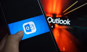 Email từ Outlook bị Gmail coi là thư rác