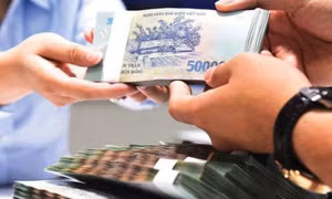 Thêm 2 ngân hàng tăng lãi suất huy động