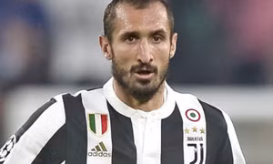 Juve muốn tái hợp với Chiellini