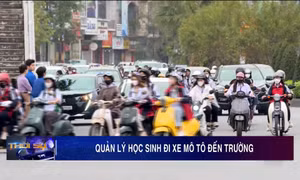 Tăng cường quản lý học sinh đi xe mô tô đến trường