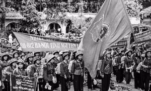 49 năm thống nhất đất nước: Khát vọng hòa bình trong trái tim người trẻ 