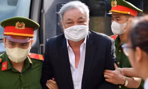 Ông Trần Quí Thanh ra tòa