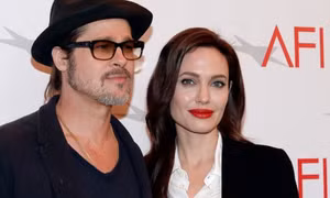 Angelina Jolie tiết lộ quá khứ bạo hành của Brad Pitt