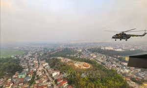 Ngắm thung lũng Mường Thanh từ trực thăng của Không quân Việt Nam