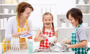 Có nên trả tiền để con làm việc nhà?