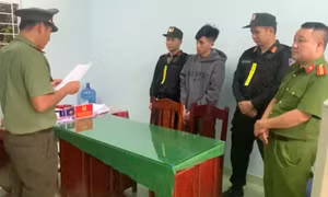 Bắt giam nhóm bảo kê, nổ súng giương oai ở Dung Quất