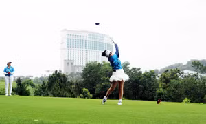 Sôi động giải Golf Chào hè 2024 