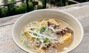 Điều gì xảy ra với cơ thể khi bạn ăn mì gói hằng ngày?