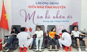 Hành trình nhân đạo - Trao nhận yêu thương