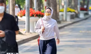 Các khu vực trên cả nước ngày nắng, chiều tối và đêm có mưa rào và dông