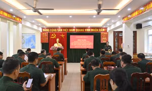 Sinh hoạt chuyên đề về nâng cao nhận thức, trách nhiệm của quân nhân 