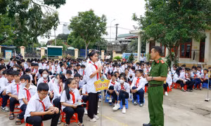 Phòng chống tệ nạn ma túy học đường