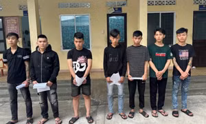 Mâu thuẫn trên mạng, 2 nhóm côn đồ tìm nhau... trả đũa