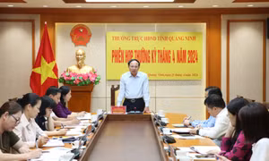 Thường trực HĐND tỉnh họp thường kỳ tháng 4