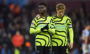 Saka và Odegaard có thể vắng mặt trước Bayern
