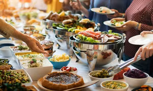 Những món không nên ăn khi đến nhà hàng