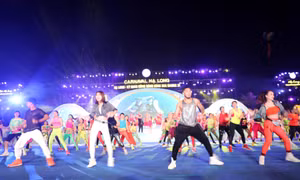 Carnaval - Hạ Long hân hoan chào đón
