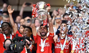 Đánh bại Man City, MU đoạt FA Cup và vé dự cúp châu Âu