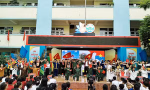 Sôi nổi, ý nghĩa chương trình “Nhà sử học nhỏ tuổi” 